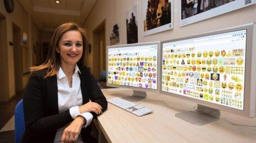 Kelimelerin Yerini Emojiler Aldı