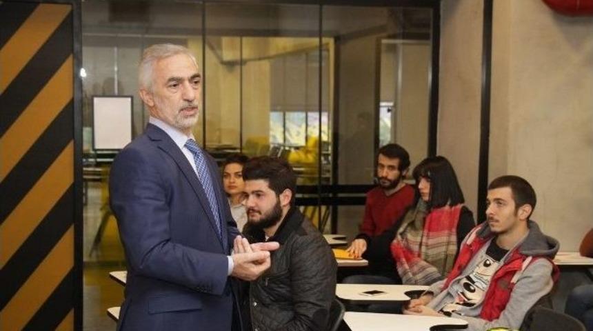 Başkan Kılıç Gençleri Proje Üretmeye Çağırdı