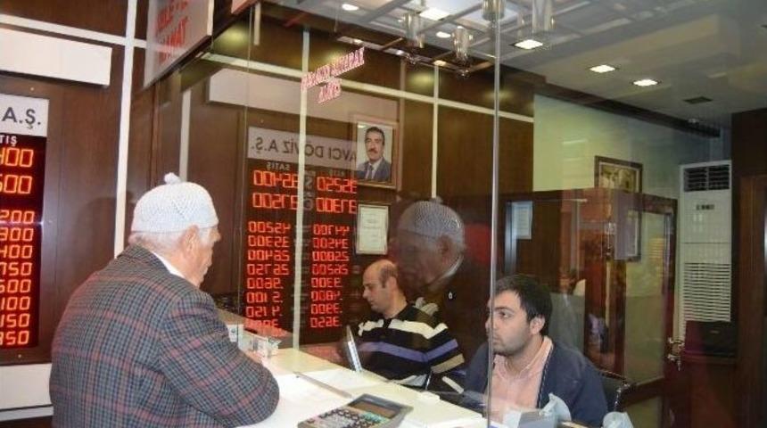 Trabzonlu Cumhurbaşkanı Recep Tayyip Erdoğan’ın “dolarınızı Bozdurun, Altına, Türk Parasına Çevirin” Çağrısına Destek Veriyor