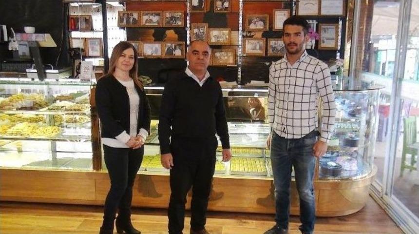 (&ouml;zel Haber) Dolarını Bozdurana Baklava Bedava