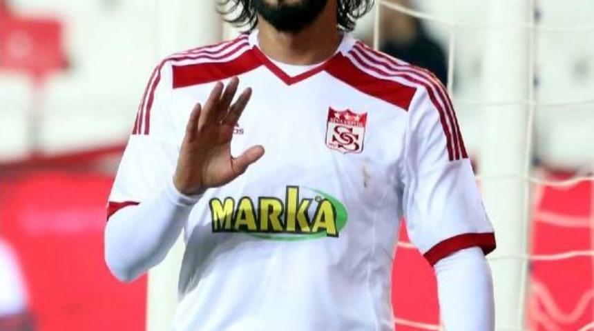 Sivasspor, Hasan Kabze Ve Musa Sinan'la Yollarını Ayırdı