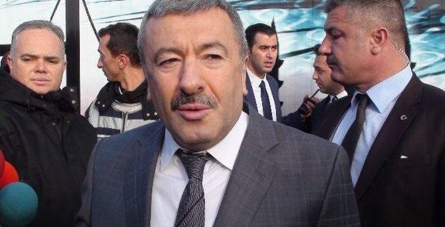 İstanbul Emniyet M&uuml;d&uuml;r&uuml; &Ccedil;alışkan, &Ccedil;amlıca Gişelerde Denetimde Bulundu 1