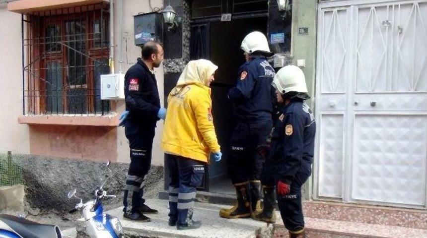 Kiracısından Haber Alamayan Ev Sahibi Polisi Alarma Ge&ccedil;irdi