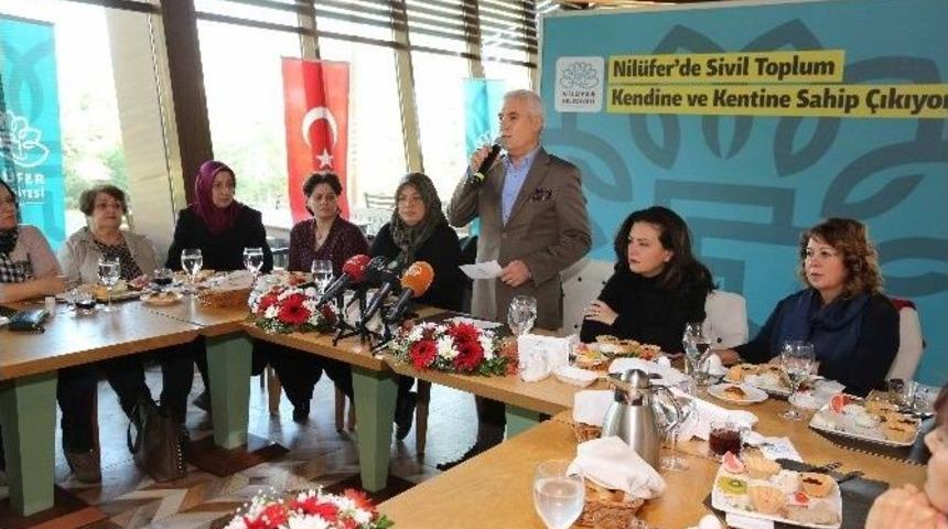 Nil&uuml;fer&rsquo;den Kadın Derneklerine Destek