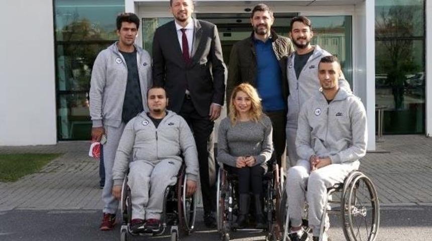Tbf Başkanı T&uuml;rkoğlu Engelli Sporcuları Ağırladı