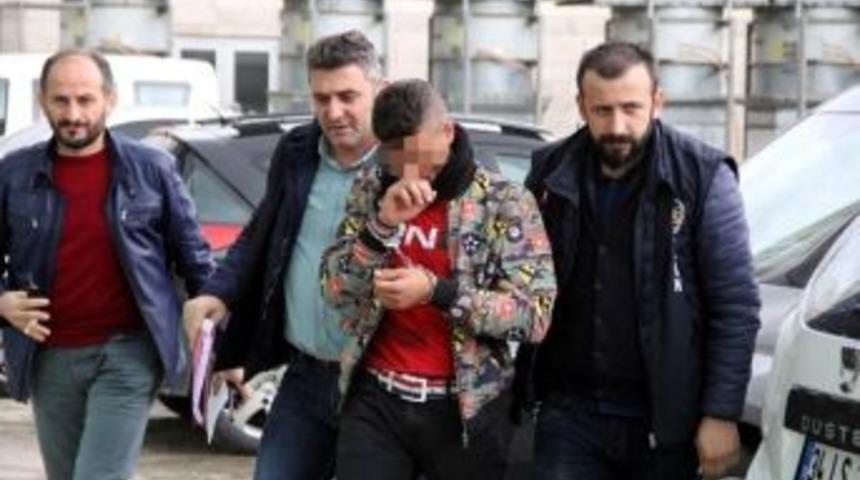 Silah Kabzası Ve Bı&ccedil;akla Yaralamaya G&ouml;zaltı