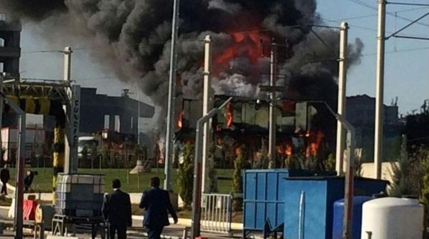 Bursa&rsquo;daki Yangında 1 Kişi &Ouml;ld&uuml;