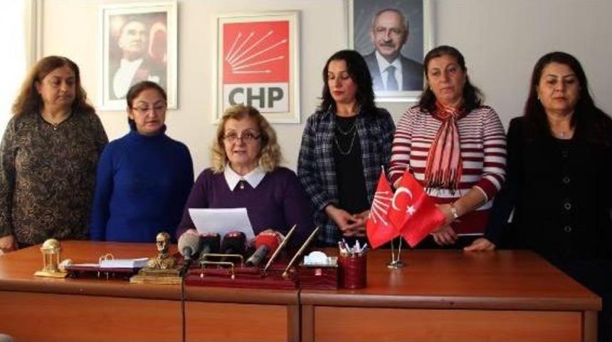 Chp'li Kadınlar Se&ccedil;me-Se&ccedil;ilme Haklarını Kutladı