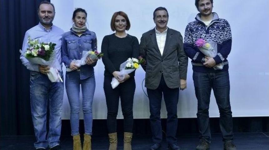 &ldquo;g&ouml;kkuşağına Dokunmak&rdquo; İ&ccedil;in Kamera Karşına Ge&ccedil;tiler