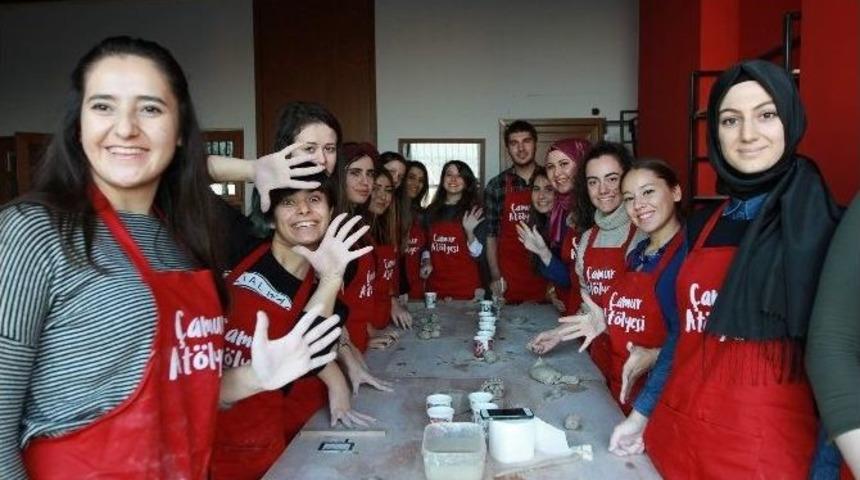 &Ccedil;amura Hayat Veriyorlar