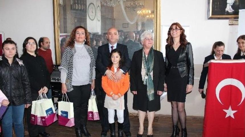 "sanat Engel Tanımaz" Resim Yarışmasına Yoğun İlgi