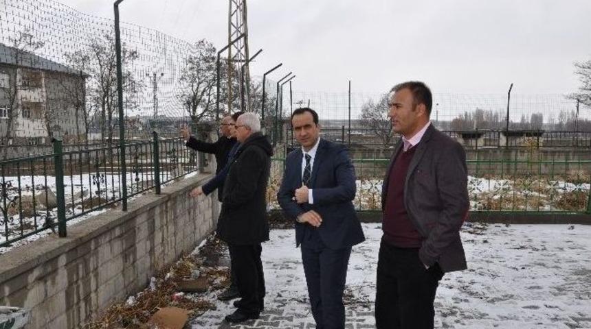 Bulanık&rsquo;a &Ccedil;ok Ama&ccedil;lı Kapalı Spor Salonu Ve Halı Saha