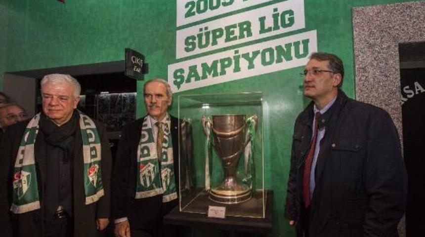 'bursa Futbolu 105 Yaşında' Sergisi A&ccedil;ıldı