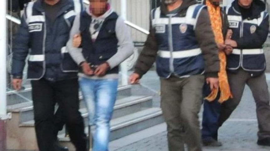 Kameradaki Motosiklet Hırsızları Yakalandı