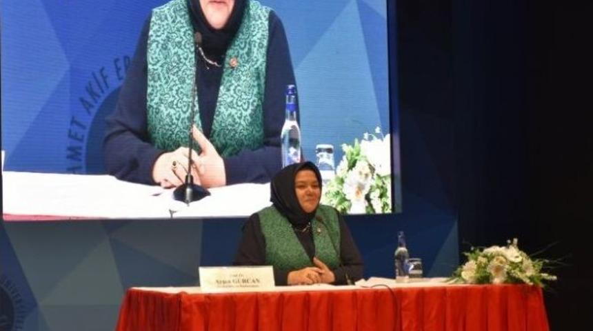 Cumhurbaşkanı Başdanışmanı G&uuml;rcan &Uuml;niversite &Ouml;ğrencileri İle Buluştu