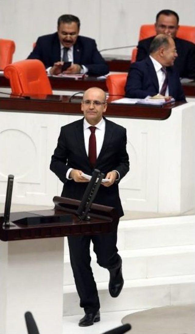 Başbakan Yardımcısı Şimşek: &ldquo;100 Liralık Verginin 2017 Yılında Sadece 11 Lirası Faiz Harcamalarına Gitmiş Olacak&rdquo; 1