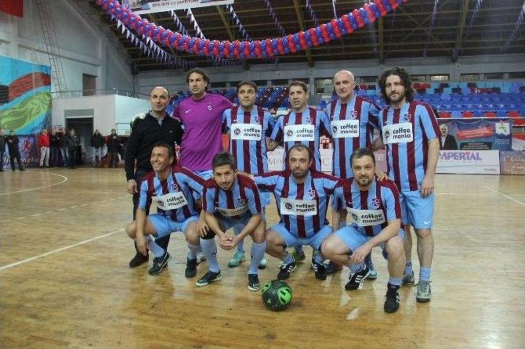 Trabzonspor&rsquo;un Efsaneleri Karşı Karşıya Geldi