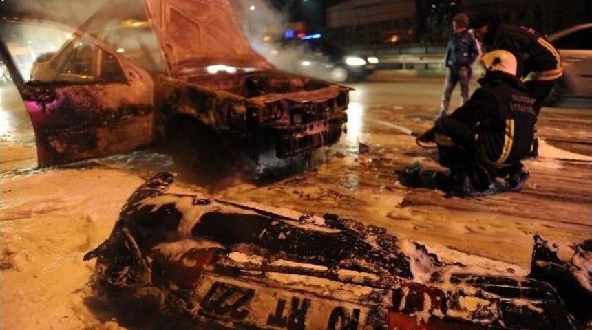 Modeli D&uuml;ş&uuml;k Ara&ccedil;lar Trafiği Tehlikeye Atıyor