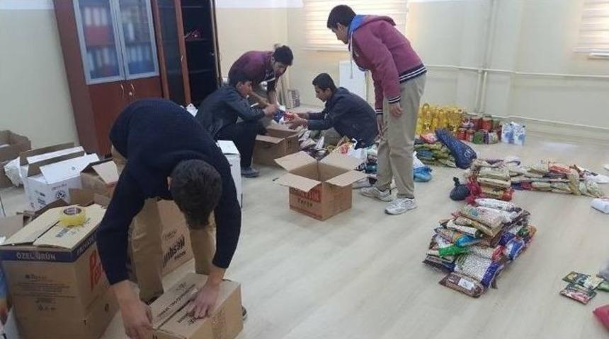 Hakkarili &Ouml;ğrencilerinden &Ouml;rnek Davranış