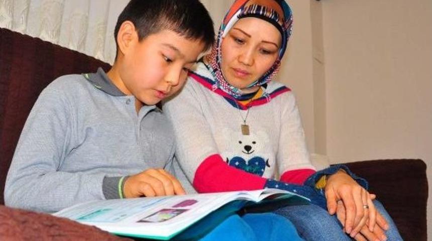 Afgan &Ccedil;ocuk I&ccedil;in 'mucize' Manisa'da Ger&ccedil;ekleşti