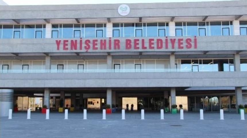 Diyarbakır&rsquo;da İki Belediyeye Ter&ouml;r Operasyonu
