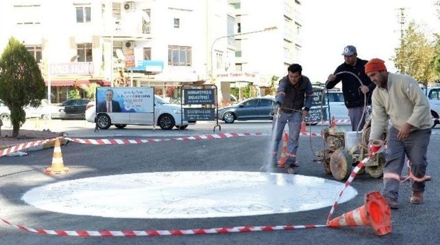 Muratpaşa&rsquo;dan Savaş Caddesine Asfalt