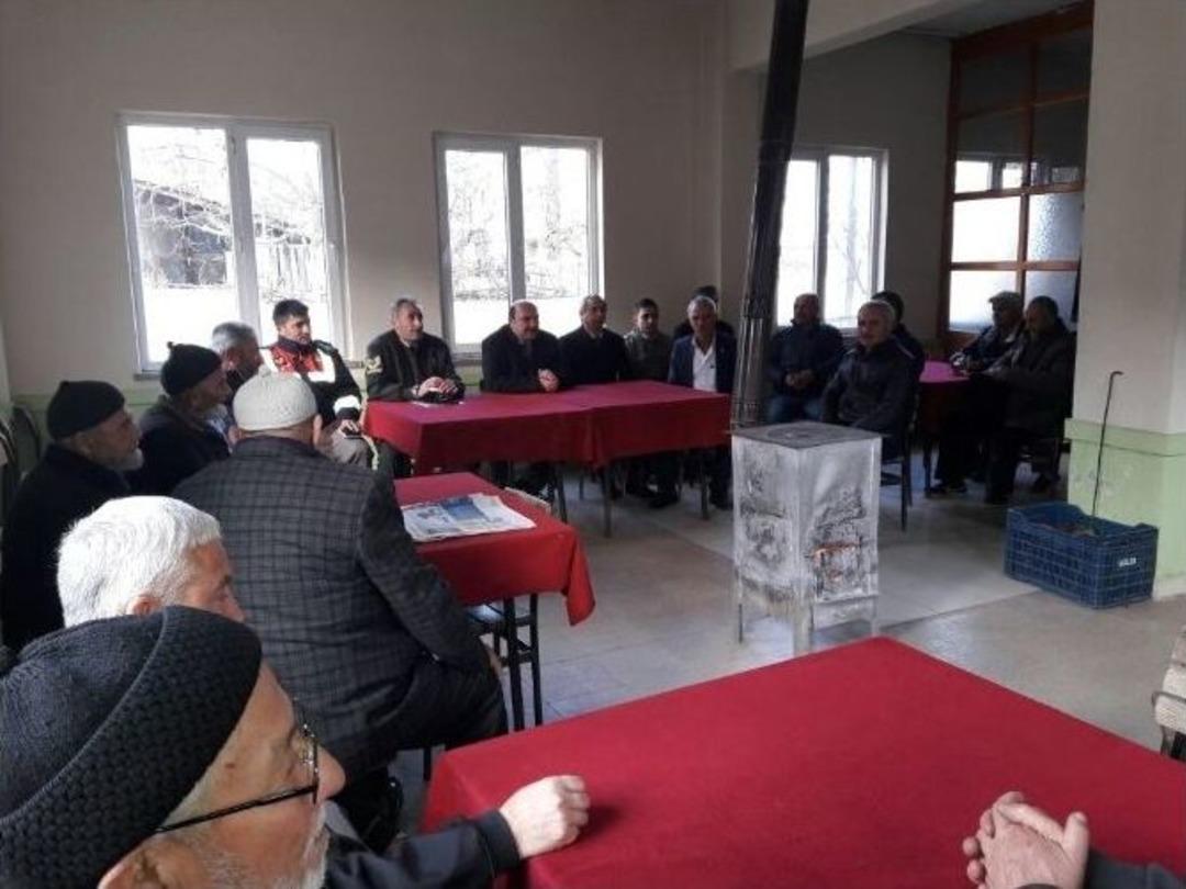 Osmaneli Kaymakamı &Ccedil;akıcı, &rsquo;kadın &Ccedil;ift&ccedil;ilerimiz İ&ccedil;in &Ouml;rt&uuml; Altı Sebze Yetiştiriciliği&rsquo; Kursunu Ziyaret Etti