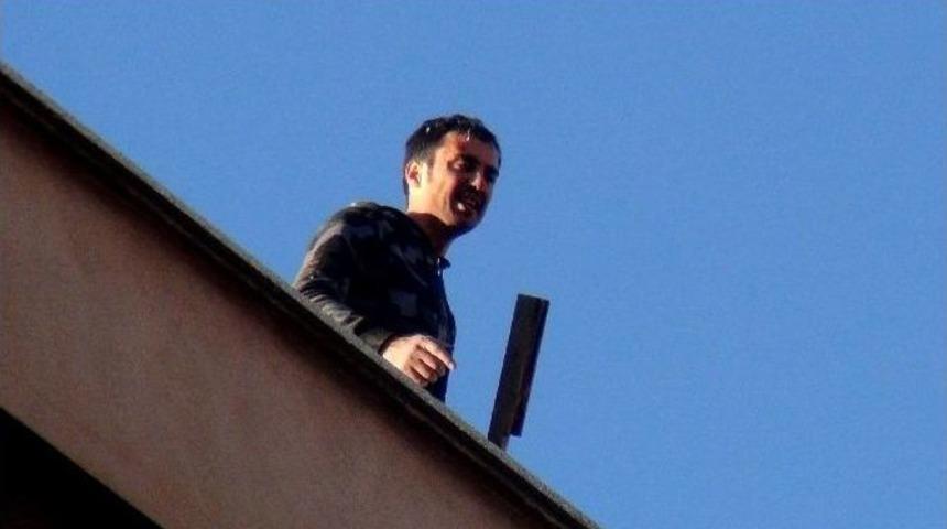 Madde Bağımlısı &Ouml;ğretmen İntihar Etmek İstedi