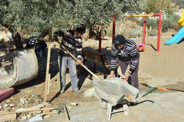 Salihli Mersindere’de 6 Bin Metrekare Taş Döşendi