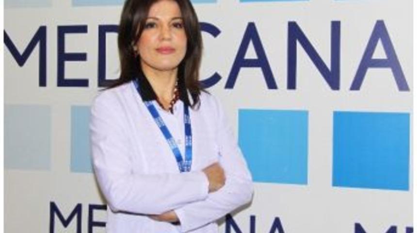 Uzmanlar, Kadınların Menopoz D&ouml;nemine Dikkat Etmeleri Uyarısında Bulundu