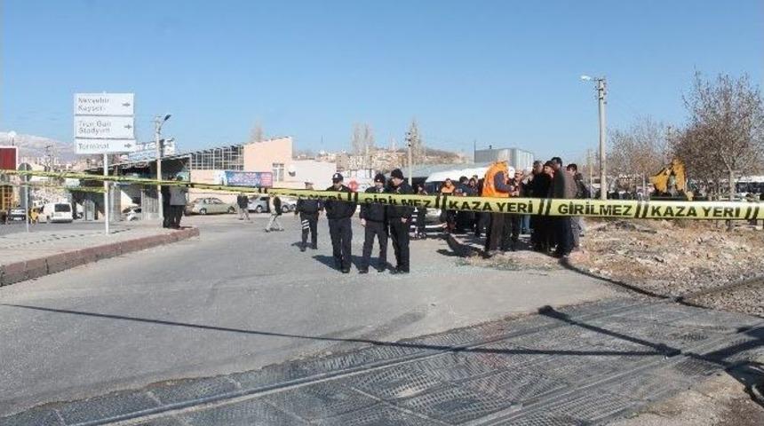 Tren Minib&uuml;se &Ccedil;arptı: 6&rsquo;sı Engelli &Ouml;ğrenci 14 Yaralı