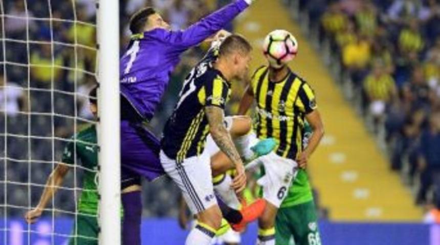 Harun Tekin Avrupa&rsquo;da Zirvede