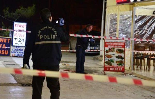 Adana Otogarı'nda Seyyar Satıcı Kavgası: 1 Ölü, 2 Yaralı