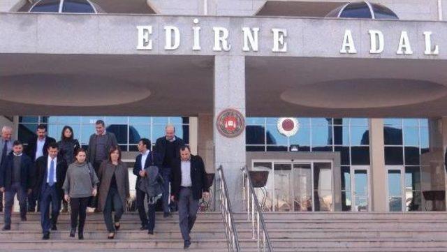 Hdp li Beştaş: Demirtaş Ve Zeydan a Alenen Işkence Yapılıyor 1