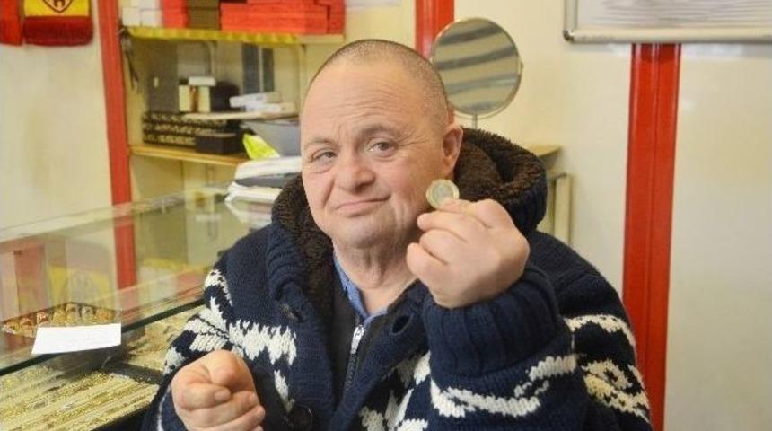 Down Sendromlu Kemal &Ccedil;aput&ccedil;u&rsquo;nun Hayata Tutunma Azmi