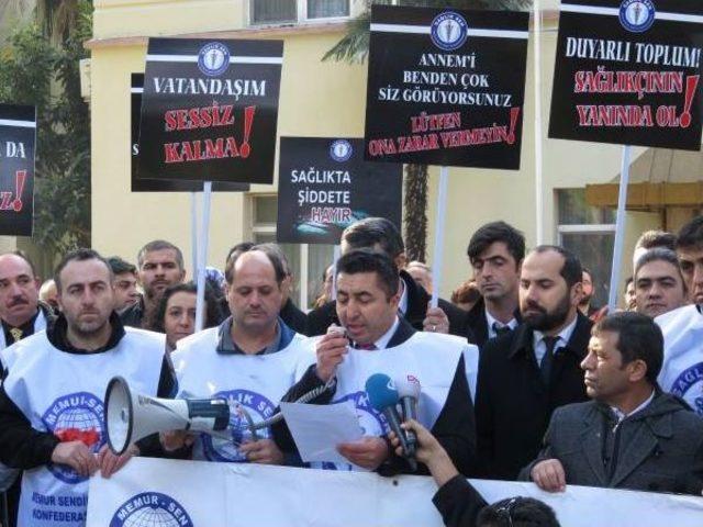 Sağlık &Ccedil;alışanlarından "şiddet" Protestosu 2