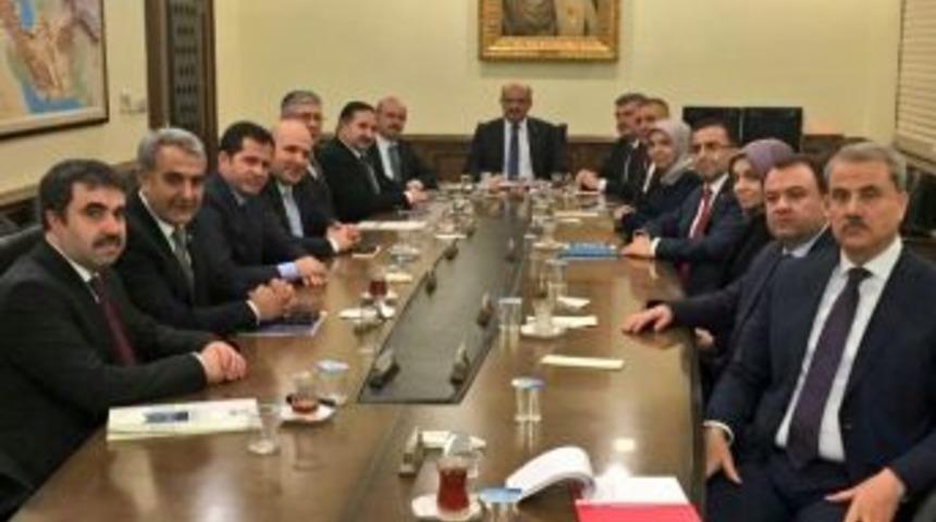 Ak Parti Konya İl Teşkilatı&rsquo;ndan Bakan Işık&rsquo;a Ziyaret