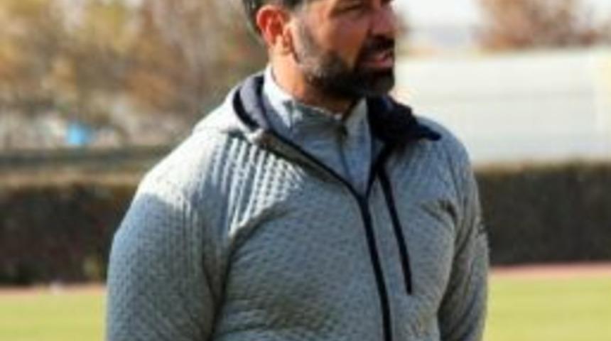Hakan Kutlu, Kayserispor İle S&uuml;per Lig&rsquo;de &Ccedil;ıktığı 23 Ma&ccedil;ta 20 Puan Topladı