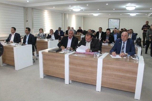 Mecliste Yaşanan Gerginlik Tatlıya Bağlandı 1