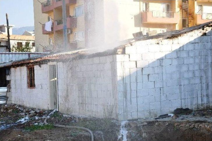 Milas’ta Boş Depoda Yangın Çıktı G5