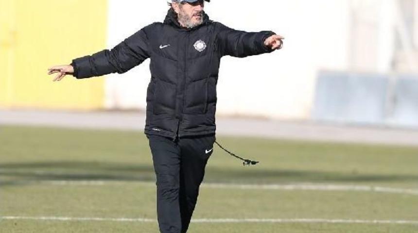 Osmanlıspor, Z&uuml;rih Ma&ccedil;ına Hazırlanıyor