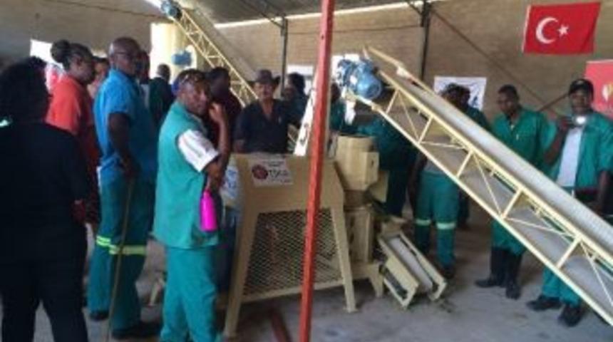 Tika, Namibya&rsquo;da Yem &Uuml;retim Tesisi Kurdu