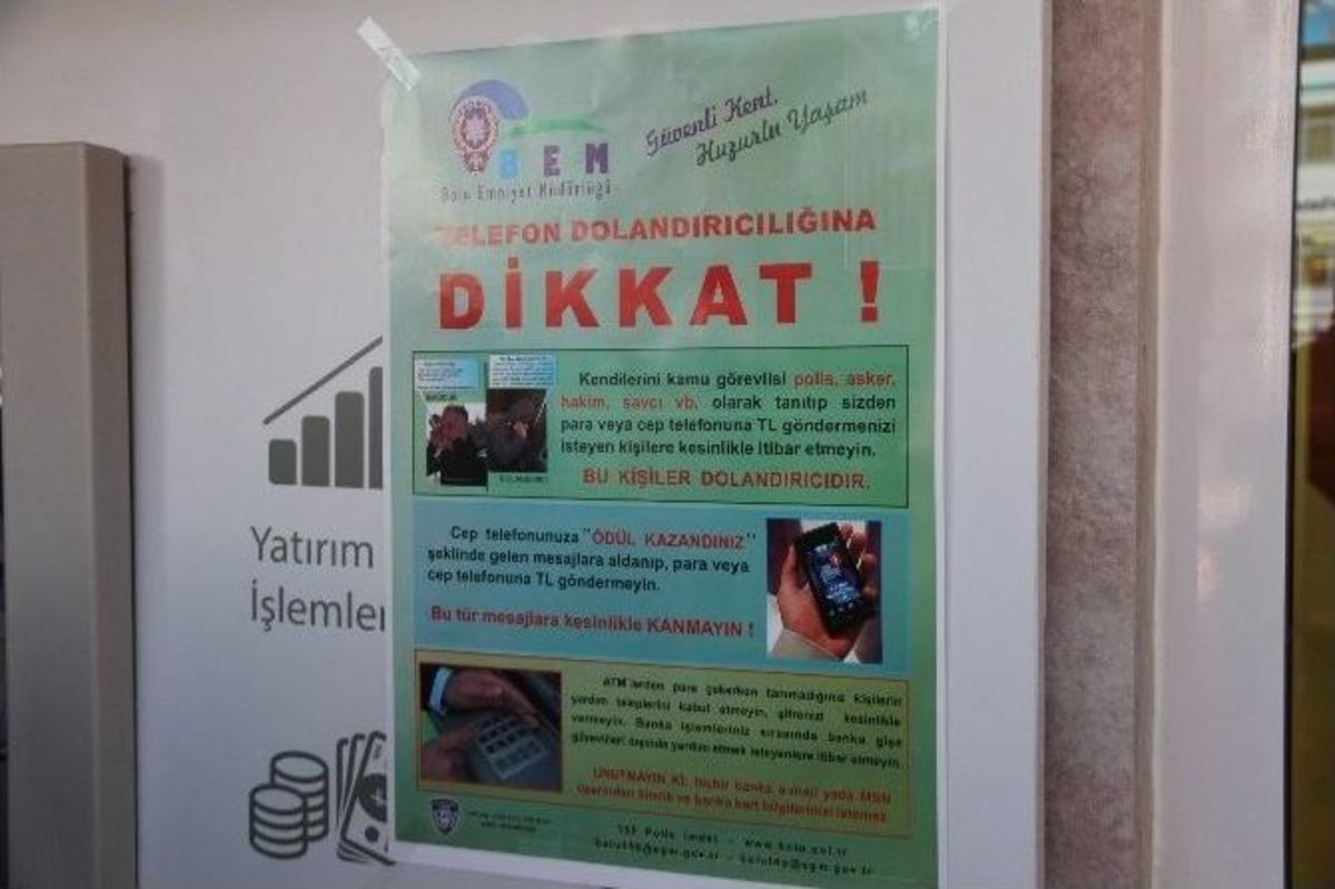 Bolu&rsquo;da Polisler Dolandırıcılara Karşı Uyardılar