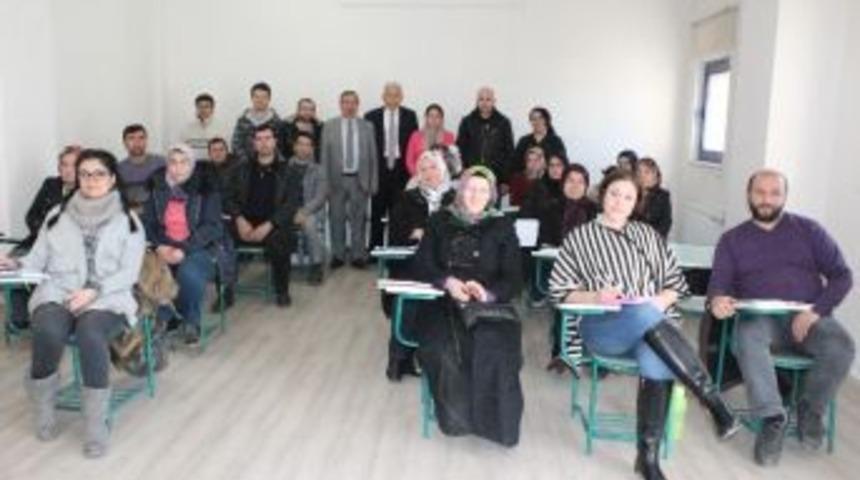 Berberler Ve Kuaf&ouml;rler Odası Girişimcilik Kursu A&ccedil;tı