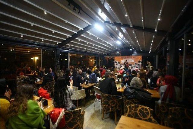 Engelsiz Kafe Birinci Yılını Kutluyor 1