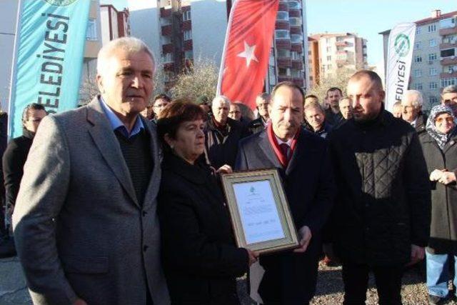 Şehit Kadın Polisin Adı, Edirne'de Evinin Sokağına Verildi