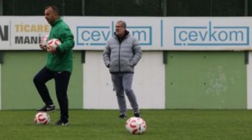 Manisa B&uuml;y&uuml;kşehir Belediyespor Yal&ccedil;ın'a Emanet