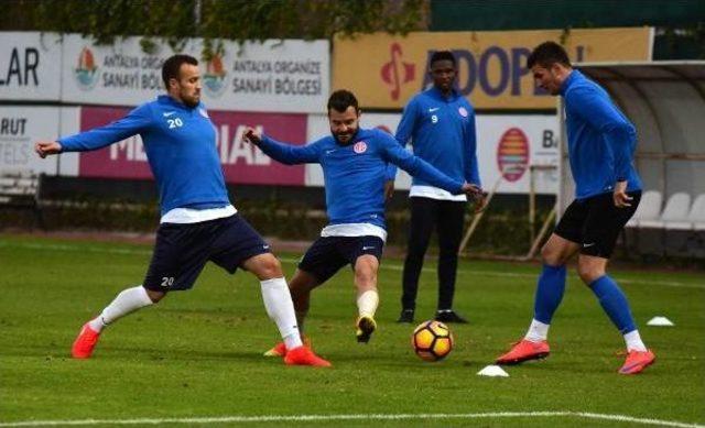 Antalyaspor'da Fenerbahçe Hazırlığı Başladı