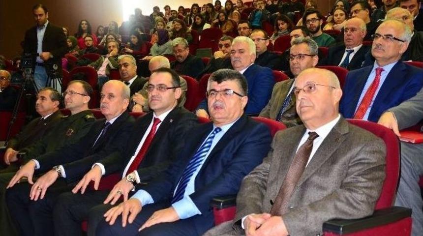 Rusya Federasyonu Milli G&uuml;venlik Akademisi Başkan Yardımcısı Talat Enverovi&ccedil; &Ccedil;etin: