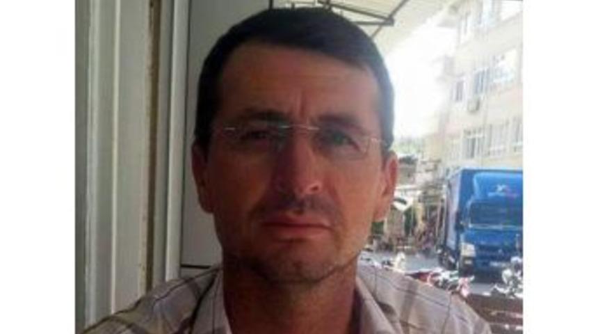 İnşaattan D&uuml;şt&uuml;, &Ouml;ld&uuml;